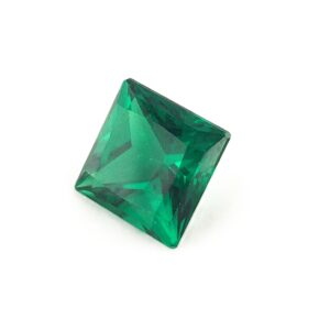 Alpinite Green 4x4mm square synthetic emerald green gemstone