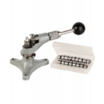 Kivisormuksen korostaja Durstonilta